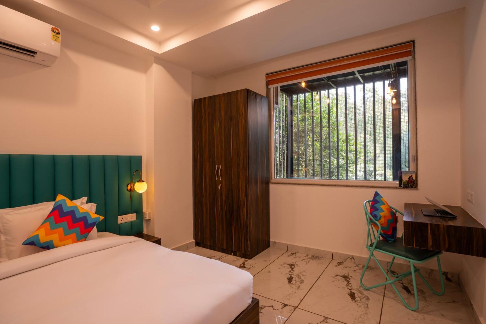Gostops Plus Gurugram, Baani Square Gurgaon Exterior photo